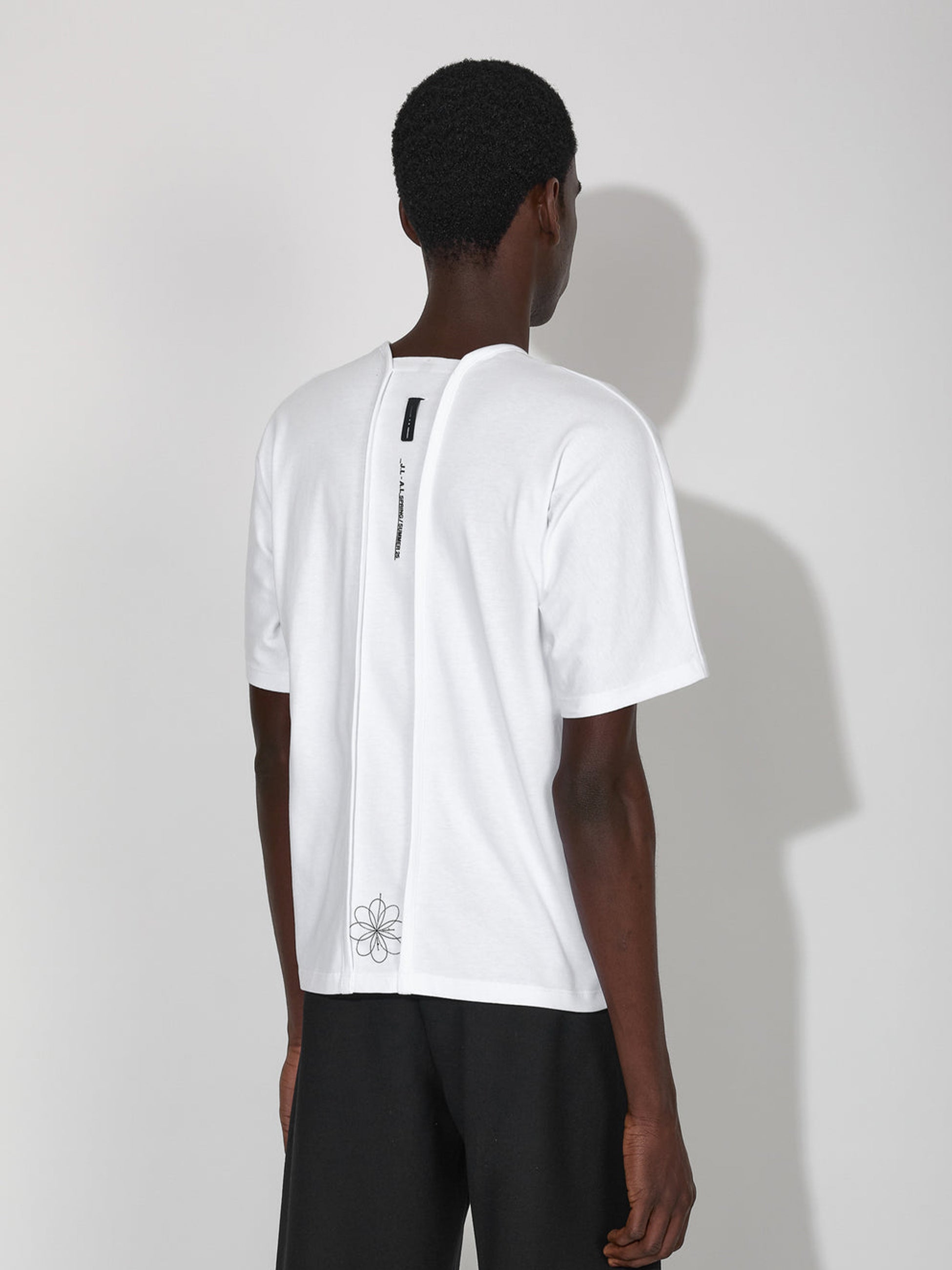 【関税込み】_J.L - A.L_ ホワイト Dalma 半袖Tシャツ _J. L - A. L_ - ジェイラル】Dalma Shortsleeve / White (T