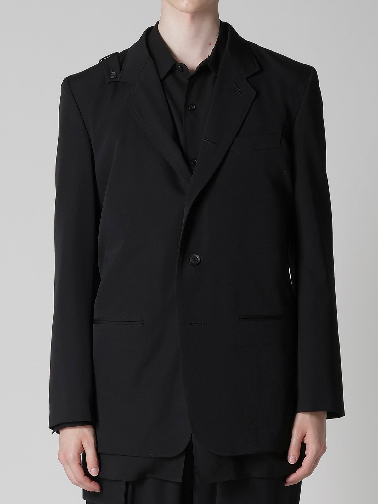 【Yohji Yamamoto POUR HOMME - ヨウジヤマモト プールオム】REGULATION GABARDINE 5BUTTONS JACKET（ジャケット/ ブラック)