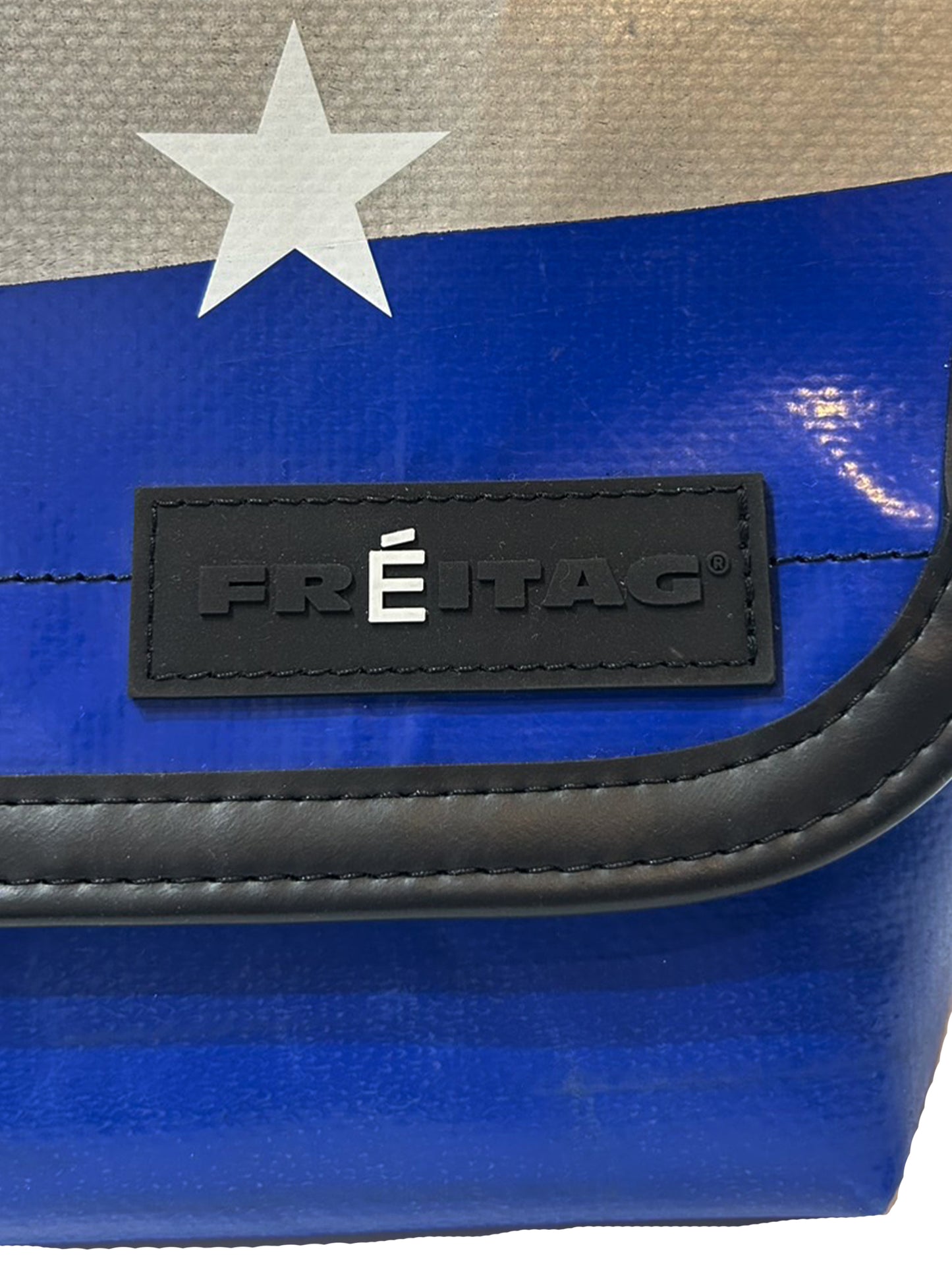 【Études studio - エチュード スタジオ】FREITAG + Études Studio Hawaii five-0 / BLUE(バッグ/ブルー)