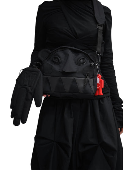 【Walter Van Beirendonck × Eastpak - ウォルターヴァンベイレンドンク ×イーストパック】Monster mini bag / Black  (バッグ/ブラック)