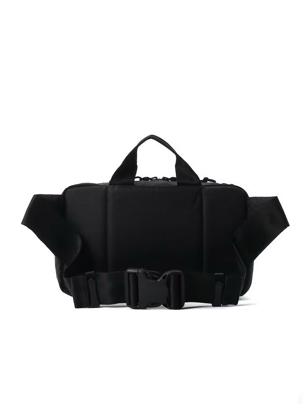 Y's × New Era SLING BODY BAG ブラック スリングボディバッグ 12L Y's FW25 ブラック | ニューエラオンライン