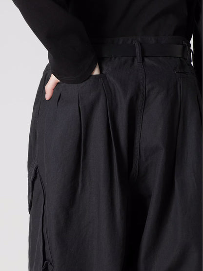 【Yohji Yamamoto POUR HOMME - ヨウジヤマモト プールオム】BS HERRINGBONE 12TUCK WORK PANTS（パンツ/ブラック)