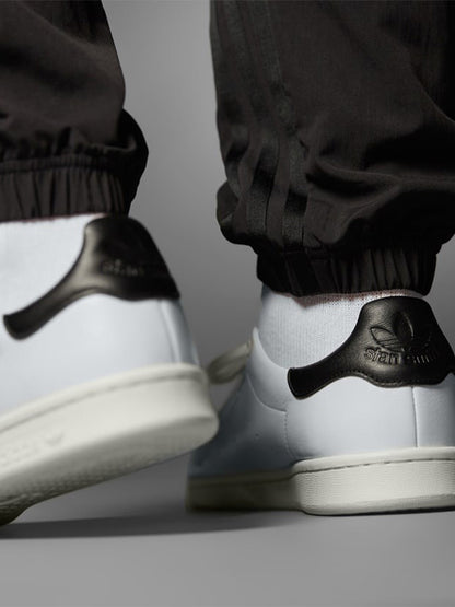 【adidas Originals - アディダス オリジナルス】STAN SMITH LUX /CRYSTAL WHITE（スニーカー)