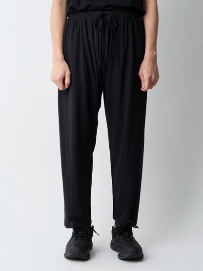【White Mountaineering - ホワイトマウンテニアリング】Wair TAPERED PANTS / BLACK (パンツ/ブラック)