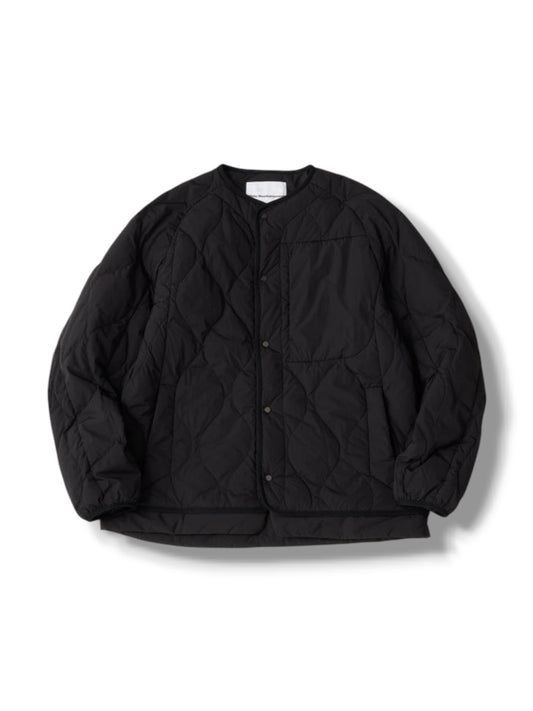 【White Mountaineering×TAION - ホワイトマウンテニアリング×タイオン】WM×TAION COLLARLESS DOWN JACKET / BLACK (ブルゾン/ブラック)