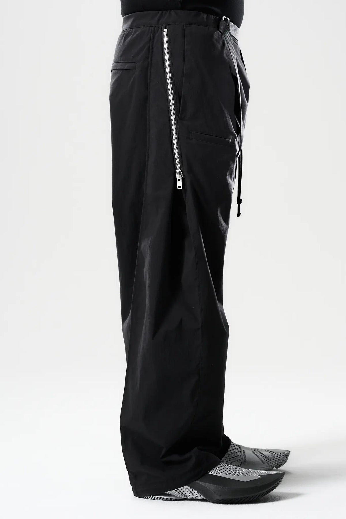 【ACRONYM - アクロニウム】P63-E / PLEATED WIDE PANTS / BLACK (パンツ/ブラック)