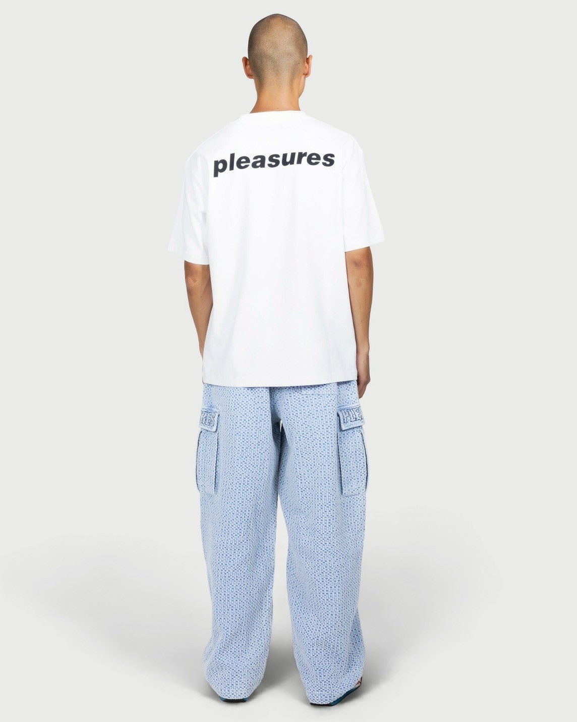 【PLEASURES - プレジャーズ】KNITTED INDIGO CARGO PANTS  / INDIGO (パンツ/インディゴ)