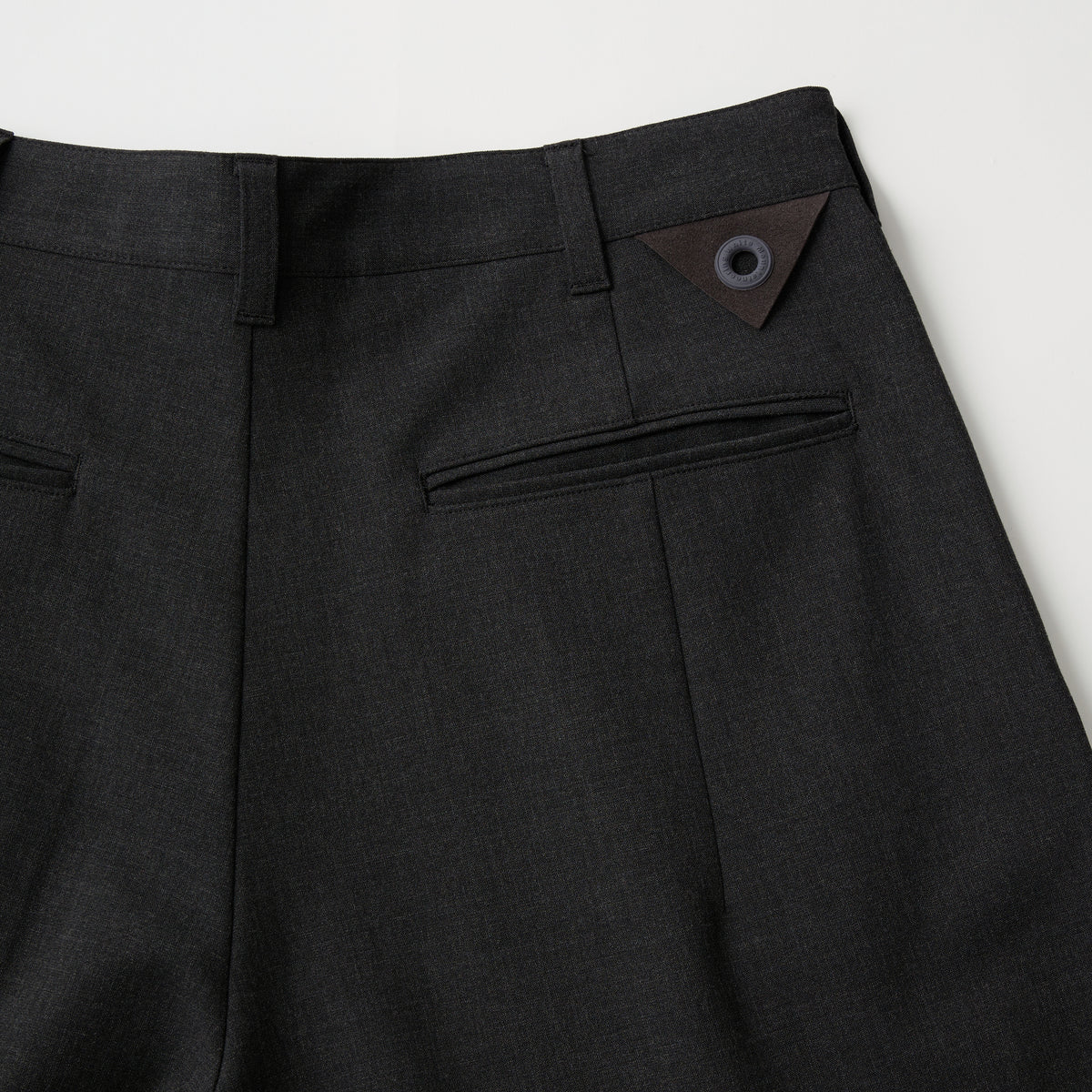 【White Mountaineering - ホワイトマウンテニアリング】Stretch Curve Pant / BLACK (パンツ/ブラック)