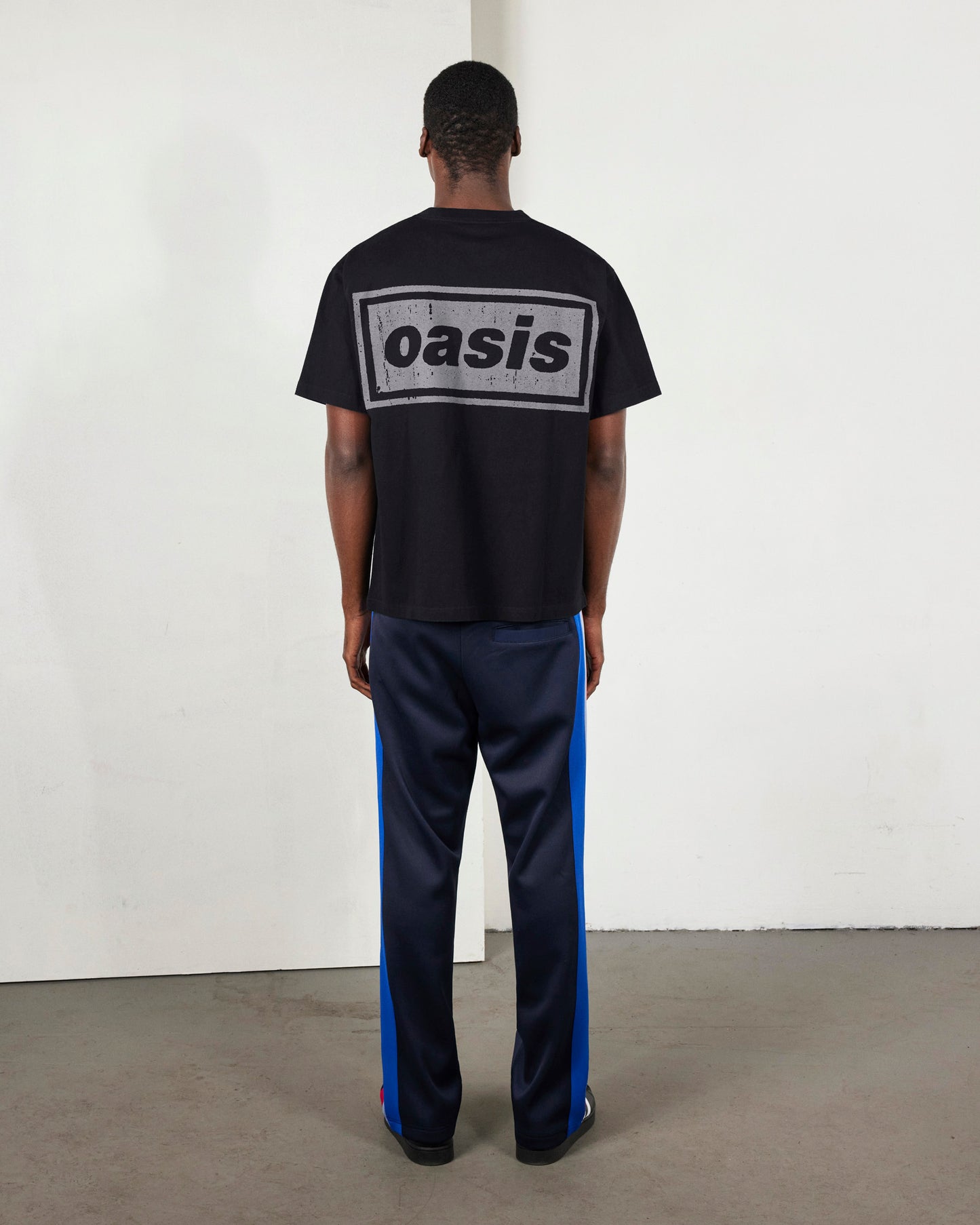 【PLEASURES - プレジャーズ】DEFINITERY HEAVYWEIGHT SHIRT / FADED BLACK (Tシャツ/フェードブラック)