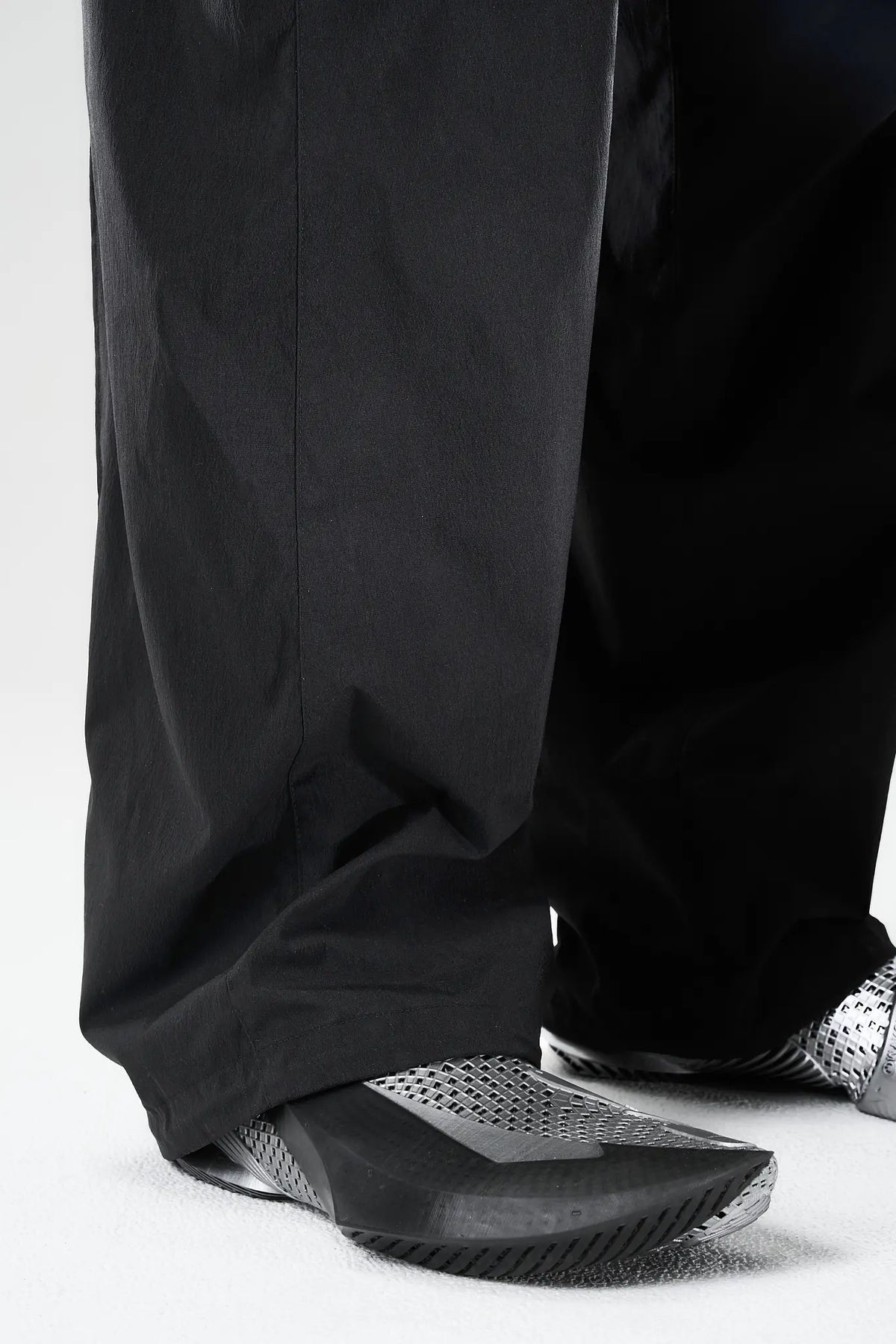 【ACRONYM - アクロニウム】P63-E / PLEATED WIDE PANTS / BLACK (パンツ/ブラック)