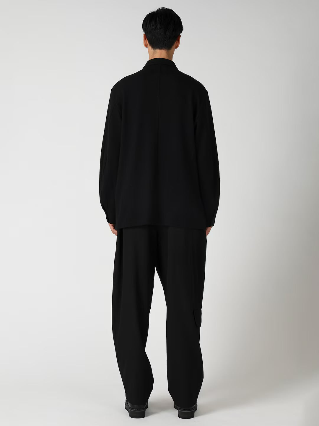 【Yohji Yamamoto POUR HOMME - ヨウジヤマモト プールオム】WOOL COMBED YARN SINGLE JERSEY RE SHIRT JACKET（ジャケット/ ブラック)