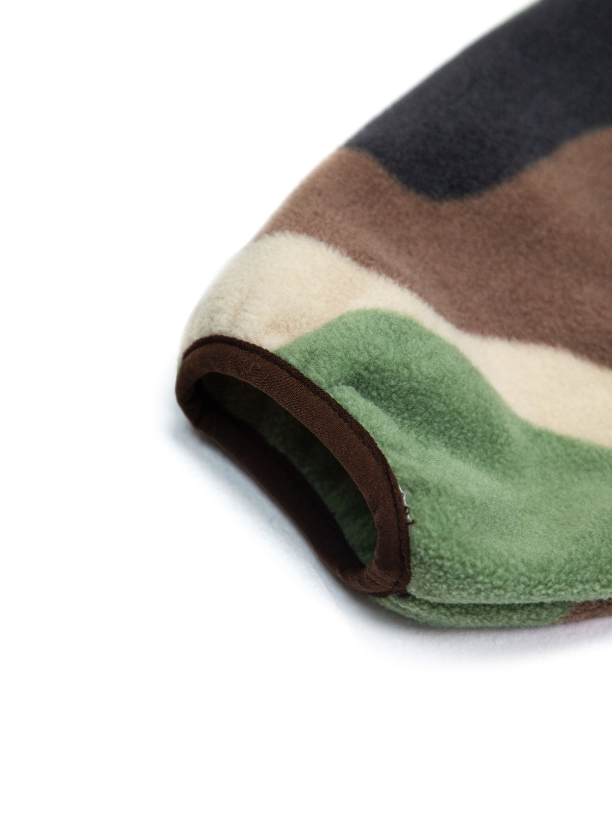 【VANDY THE PINK - ヴァンディー・ザ・ピンク】EYE LOGO SNAP FLEECE / CAMO (パーカー/カモ)