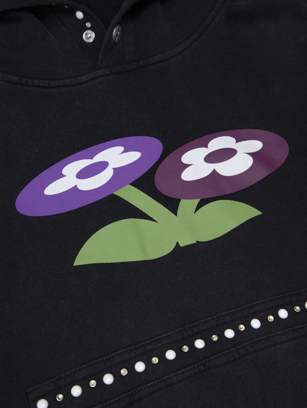 【VANDY THE PINK - ヴァンディー・ザ・ピンク】TWO FLOWER BUCKLE STUDDED HOODIE / BLACK (パーカー/ブラック)