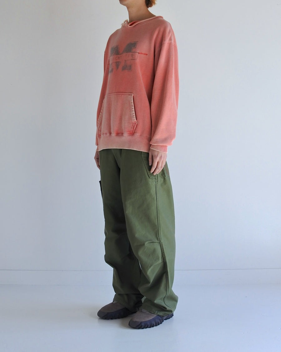 【ANACHRONORM - アナクロノーム】AN389 MANCHESTER PRINTED CUT-OFF SWEAT PARKA / RED (スウェット/レッド)