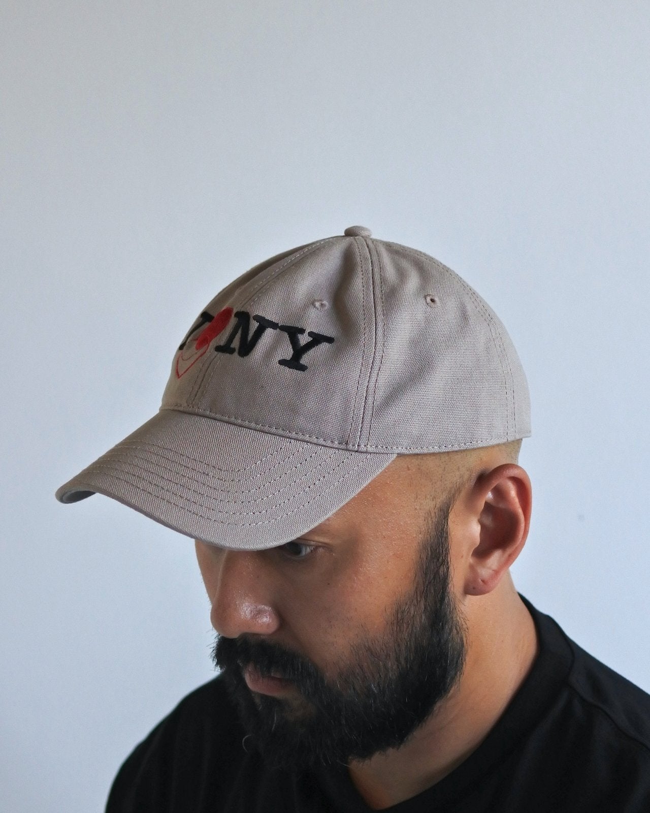 【ANACHRONORM - アナクロノーム】ICON THREADS GLITCH EMBROIDERY CAP / BEIGE (キャップ/ベージュ)