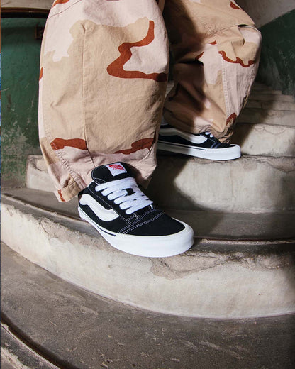 【VANS - ヴァンズ】 Knu SKool / BLACK (スニーカー/ブラック)