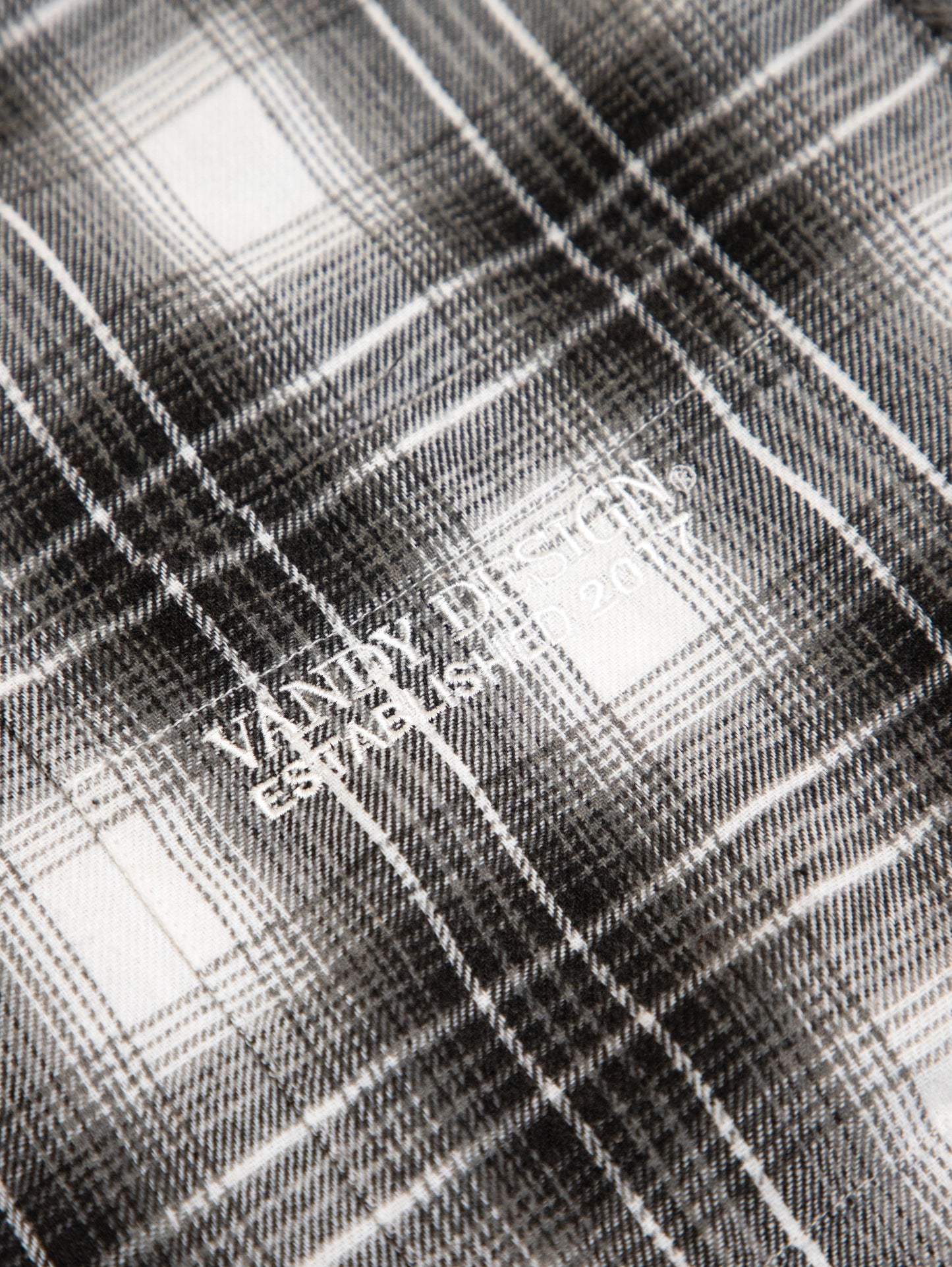 【VANDY THE PINK - ヴァンディー・ザ・ピンク】GREY FLOWER FLANNEL / GREY (シャツ/グレー)