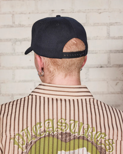 【PLEASURES - プレジャーズ】ATMOSPHERE SNAPBACK / BLACK (キャップ/ブラック)