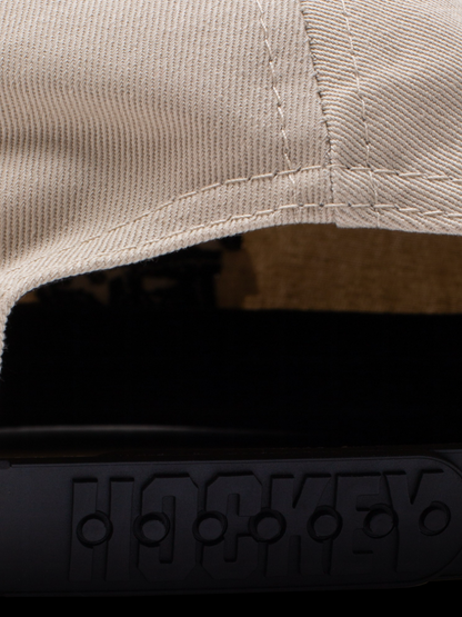 【HOCKEY - ホッケー 】 EYES WITHOUT A FACE HAT / BEIGE/MAROON （キャップ/ベージュ・マルーン)