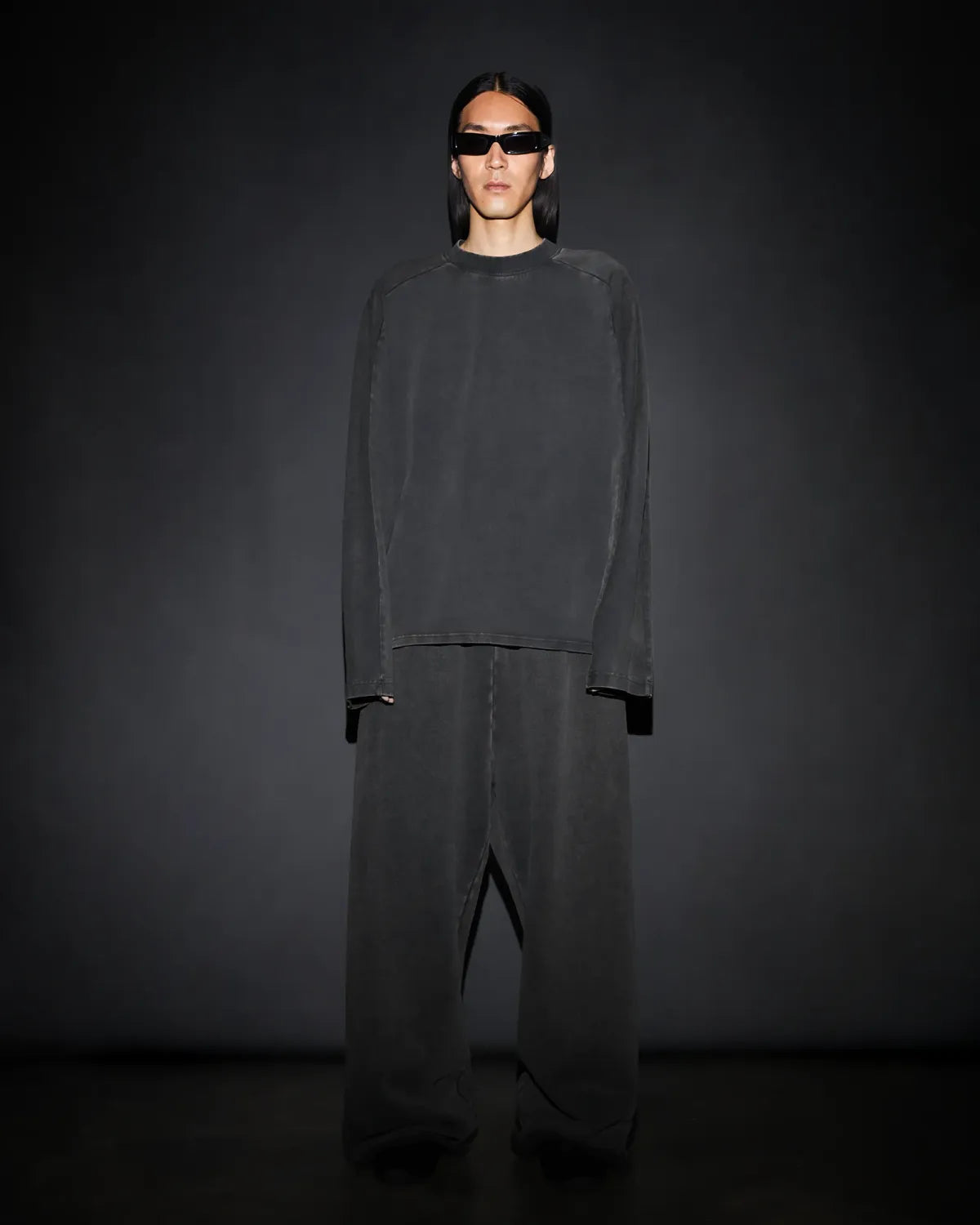 【entire studios - エンタイアスタジオ】HEAVY LONG SLEEVE T-SHIRT / WASHED BLACK (Tシャツ/ウォシュドブラック)