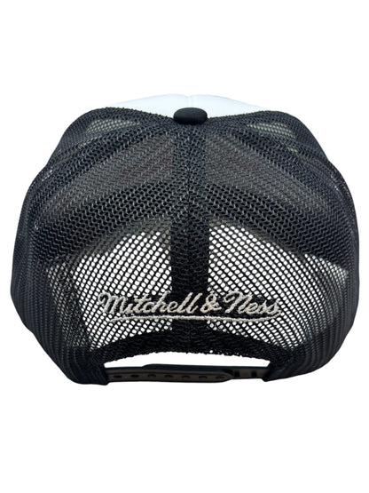 【EMOTIONALLY UNAVAILABLE - エモーショナリー アンアベイラブル】EU SCRIPT TRUCKER / BLACK (キャップ/ブラック)