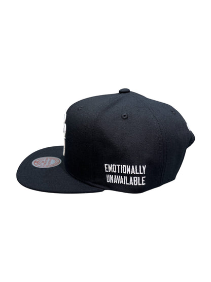 【EMOTIONALLY UNAVAILABLE - エモーショナリー アンアベイラブル】EU LOGO OG SNAPBACK / BLACK (キャップ/ブラック)