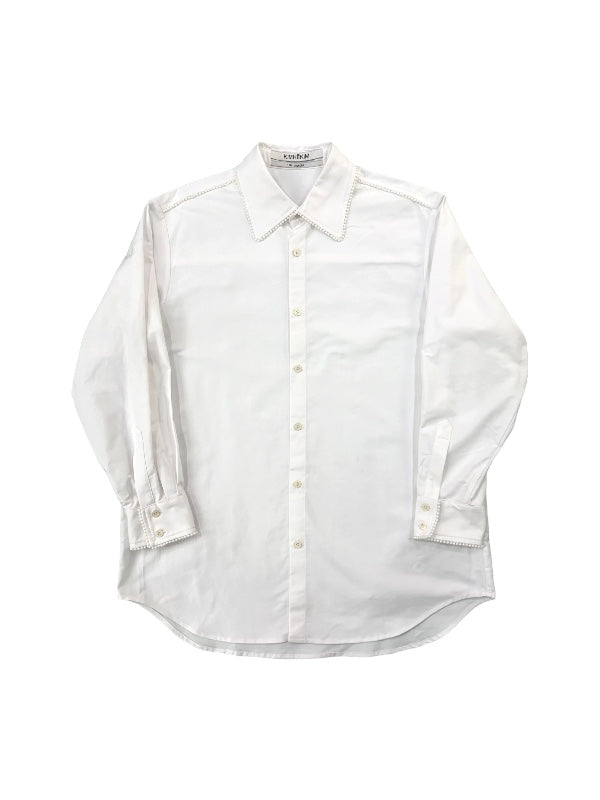 【KIMHEKIM - キムヘキム】PEARL TRIMMED SHIRT (シャツ/ホワイト)