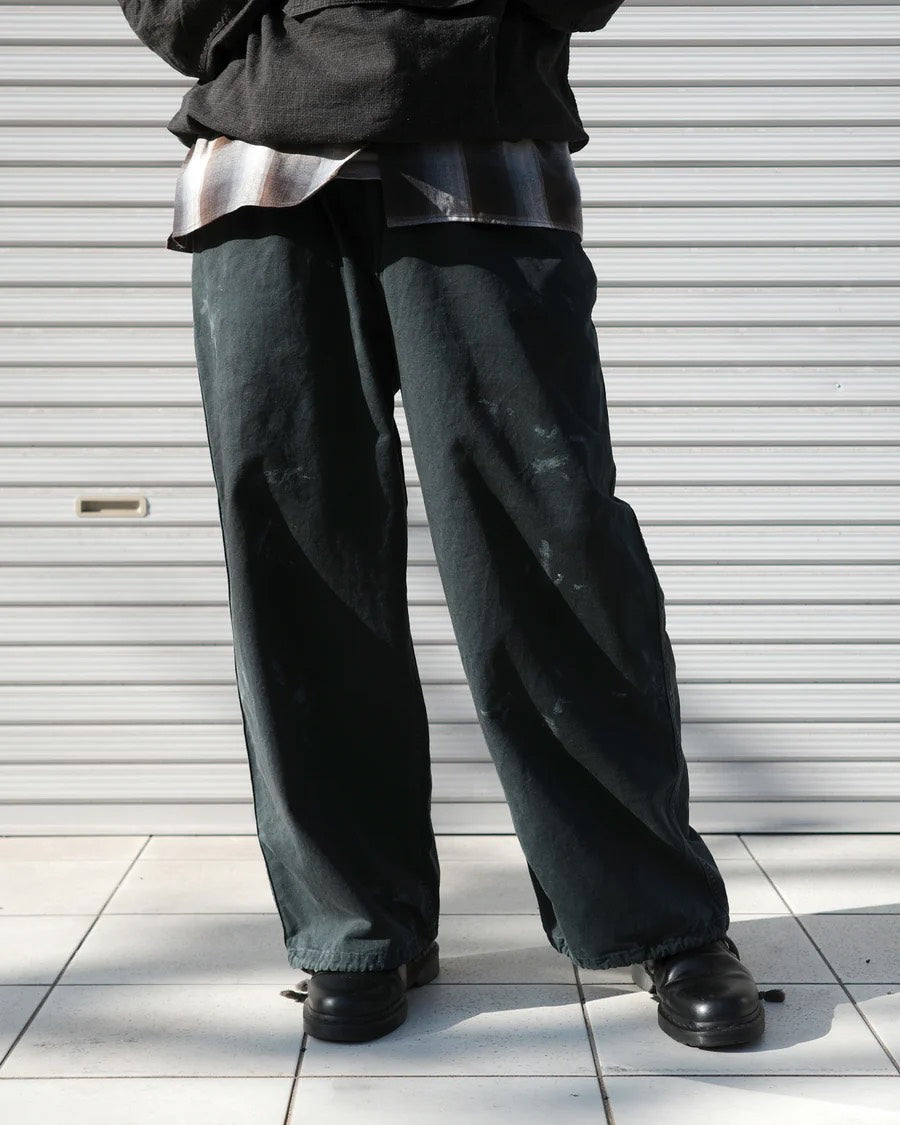 【ANACHRONORM - アナクロノーム】DIRTWORK WIDE CHINO TROUSERS / CHARCOAL (パンツ/チャコール)