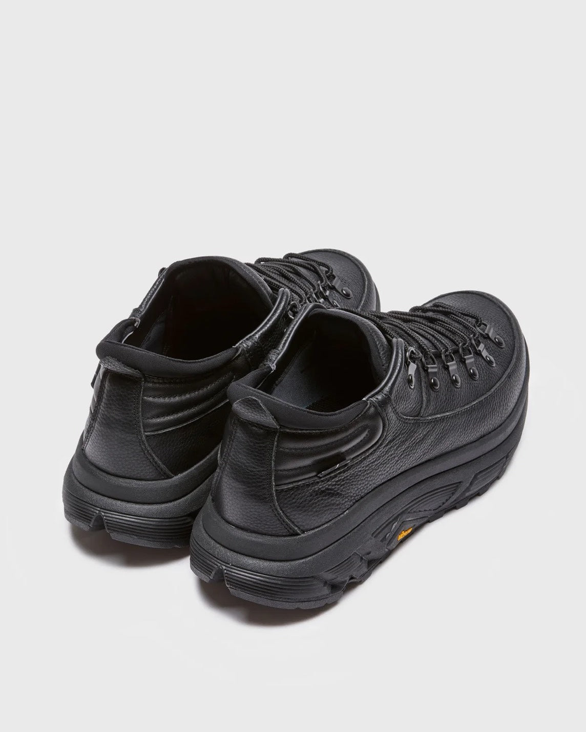 【SUICOKE-スイコック】BEETLE-LO / BLACK (レザースニーカー/ブラック)