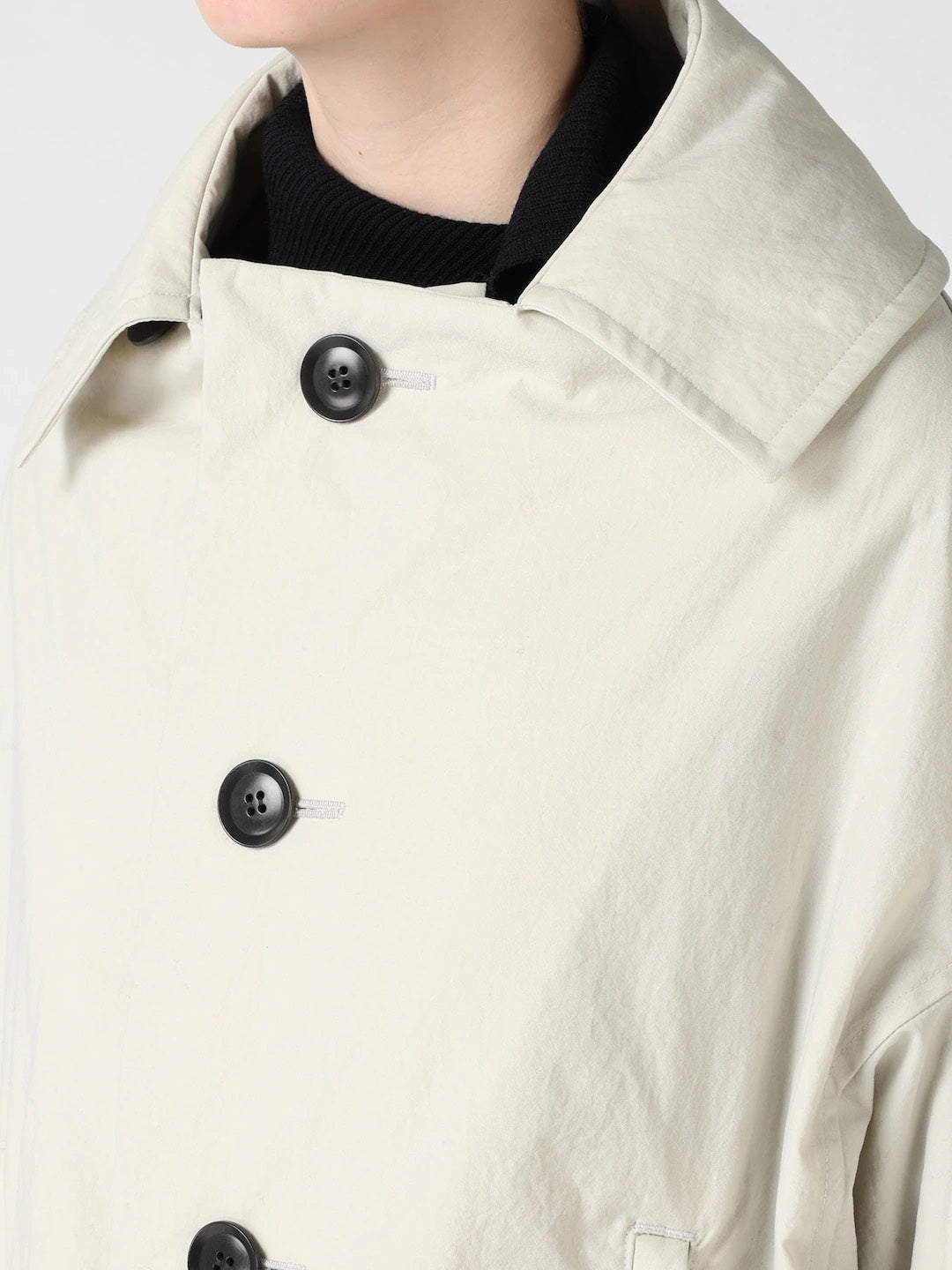 【Y's - ワイズ】 NYLON PADDED TASLAN OXFORD ARRANGED 3/4 SLEEVE COAT/ OFF WHITE (コート/オフホワイト)
