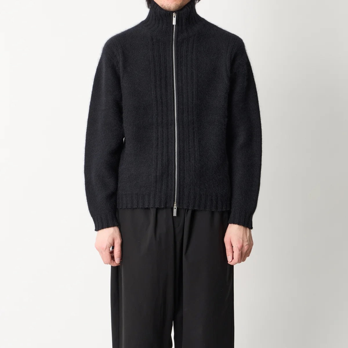 【White Mountaineering - ホワイトマウンテニアリング】RACCOON DRIVER'S KNIT BLOUSON / BLACK (ドライバーズニット/ブラック)