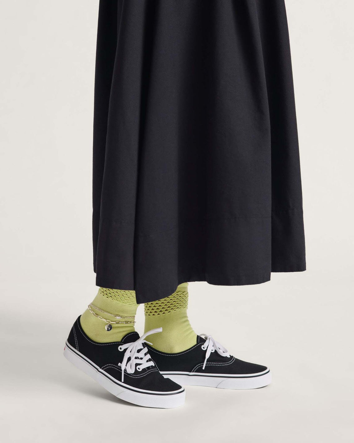 【VANS - ヴァンズ】 Authentic / BLACK (スニーカー/ブラック)
