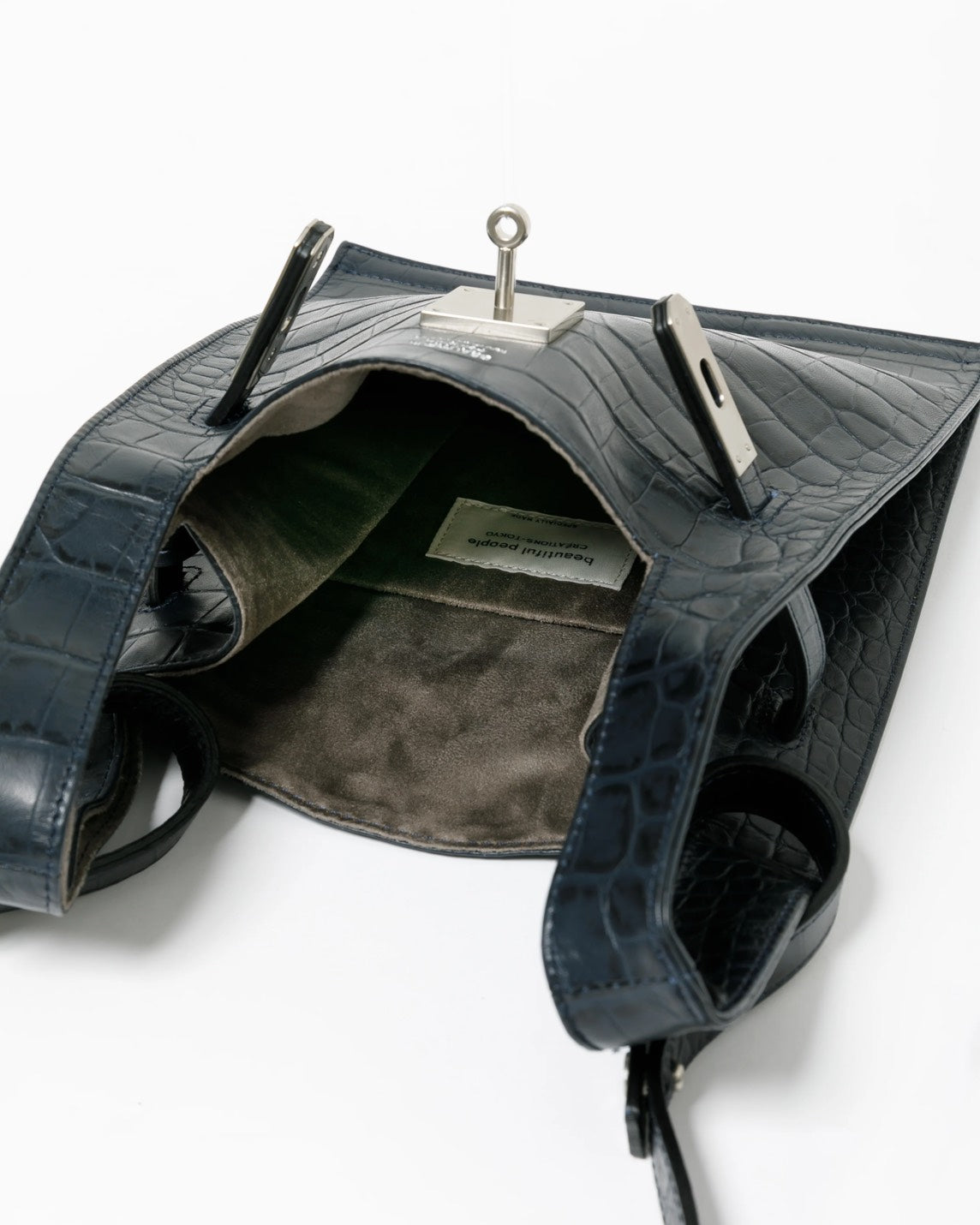 【beautiful people - ビューティフルピープル】croco emboss market shoulder bag / NAVY (ショルダーバッグ/ネイビー)